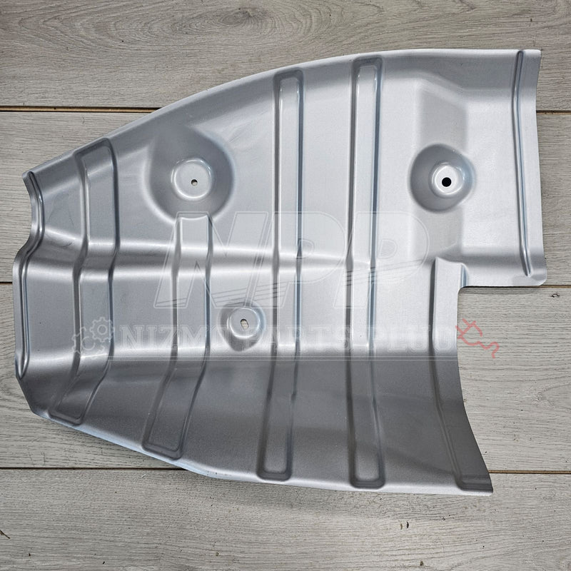 Load image into Gallery viewer, Nissan R33/34 Skyline GTR Heat Insulator Trunk Floor Exhaust Shield - NizmoPartsPlug
