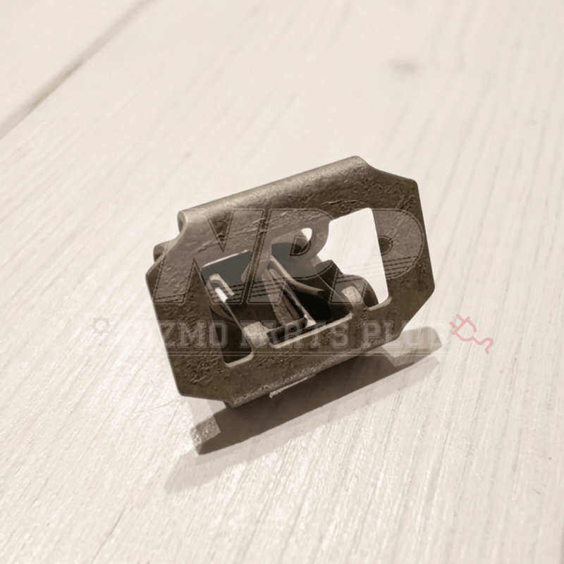 ギャラリービューアに画像をロードする, Genuine Nissan OEM Exterior Body & Bumper Spacer Clip (01554-0007U)
