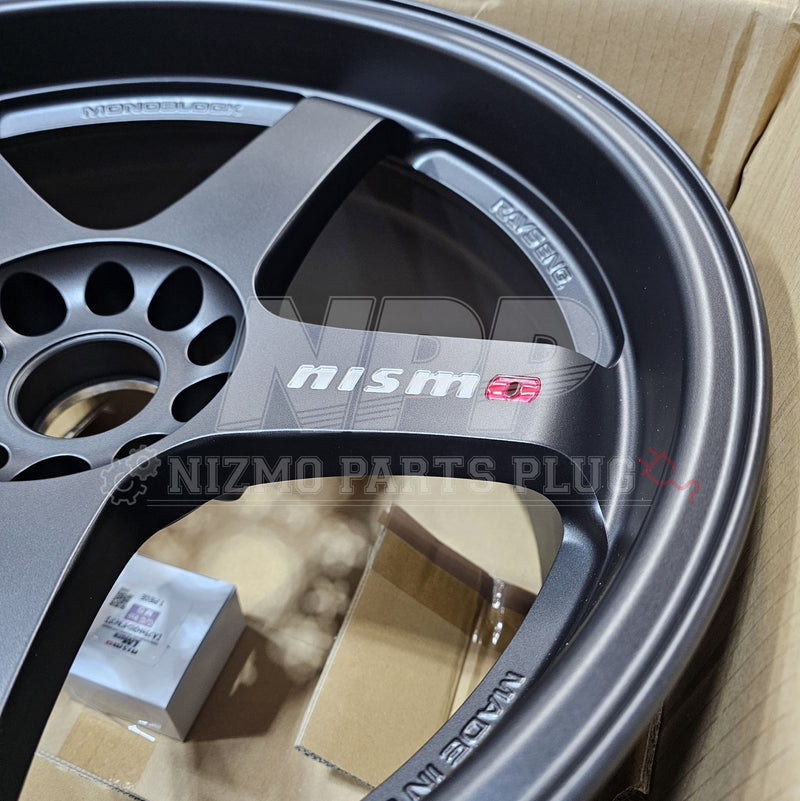 Load image into Gallery viewer, NISMO Aluminum Road Wheel LM-GT4 MATT-GUN Black 19X10.5 15 5X114.3 (4 Wheels)