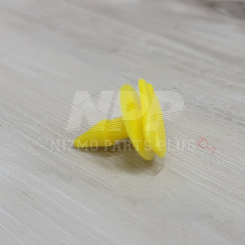 Load image into Gallery viewer, Nissan S15 Silvia Spec-R SideSkirt Clip (Individual) - NizmoPartsPlug