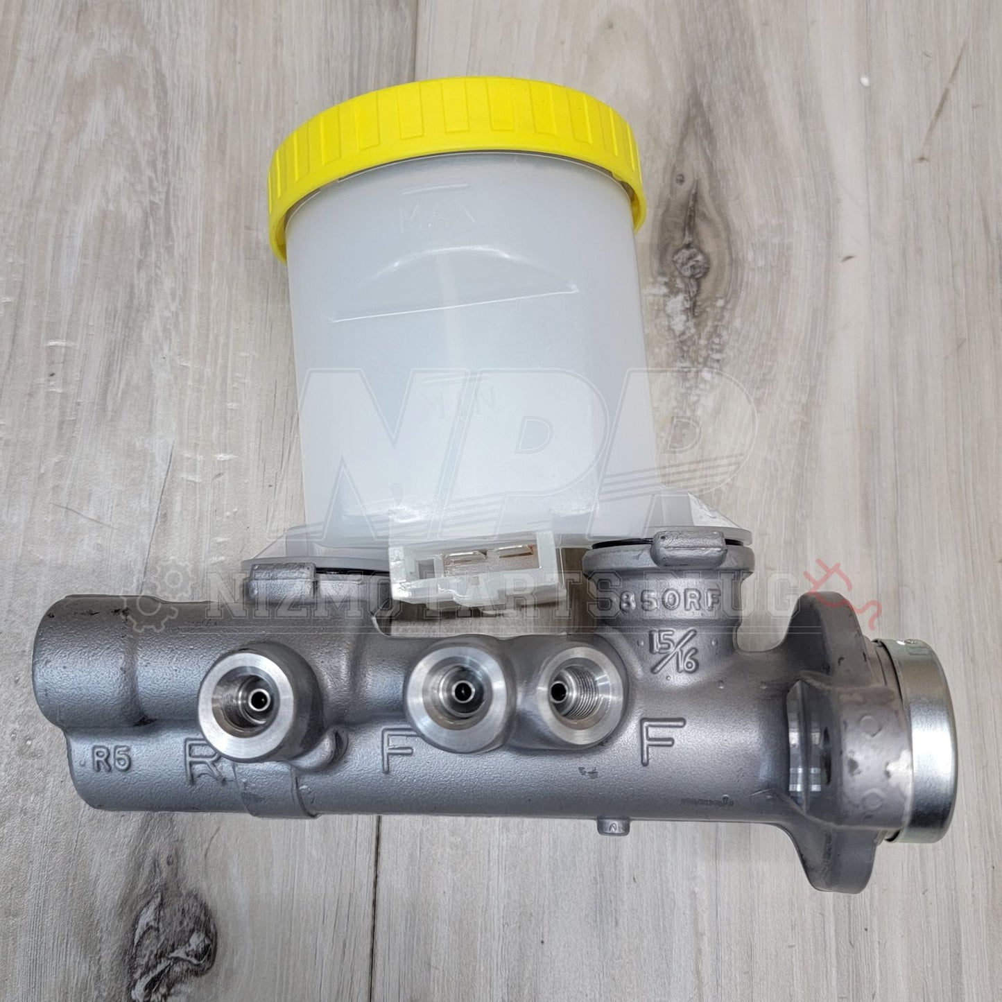 Nissan R32 Skyline GTR N1 Brake Master Cylinder Assembly - NizmoPartsPlug