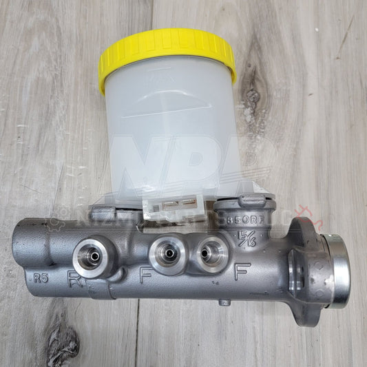 Nissan R32 Skyline GTR N1 Brake Master Cylinder Assembly - NizmoPartsPlug