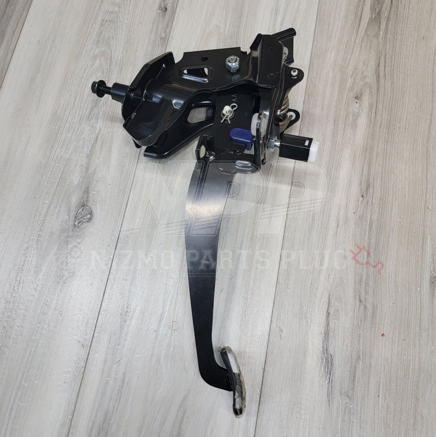 日産 R34 スカイライン オートマチックからマニュアルへのクラッチペダルキット