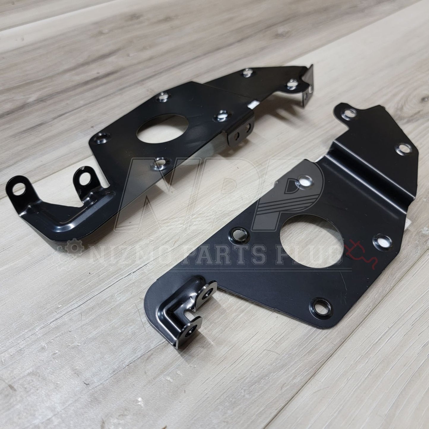 Nissan R34 Skyline Standard Radio RH & LH Bracket Set - NizmoPartsPlug