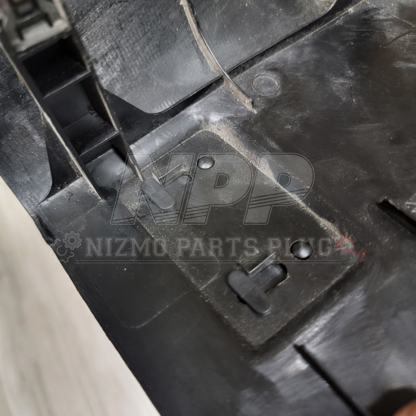 Nissan R34 Skyline Interior Kick Panel Flare Holder Clip - NizmoPartsPlug
