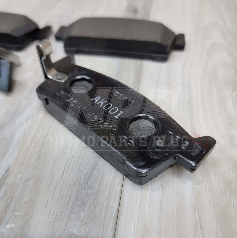Load image into Gallery viewer, Nissan R33 Skyline GTST Rear Brake Pad Set - NizmoPartsPlug