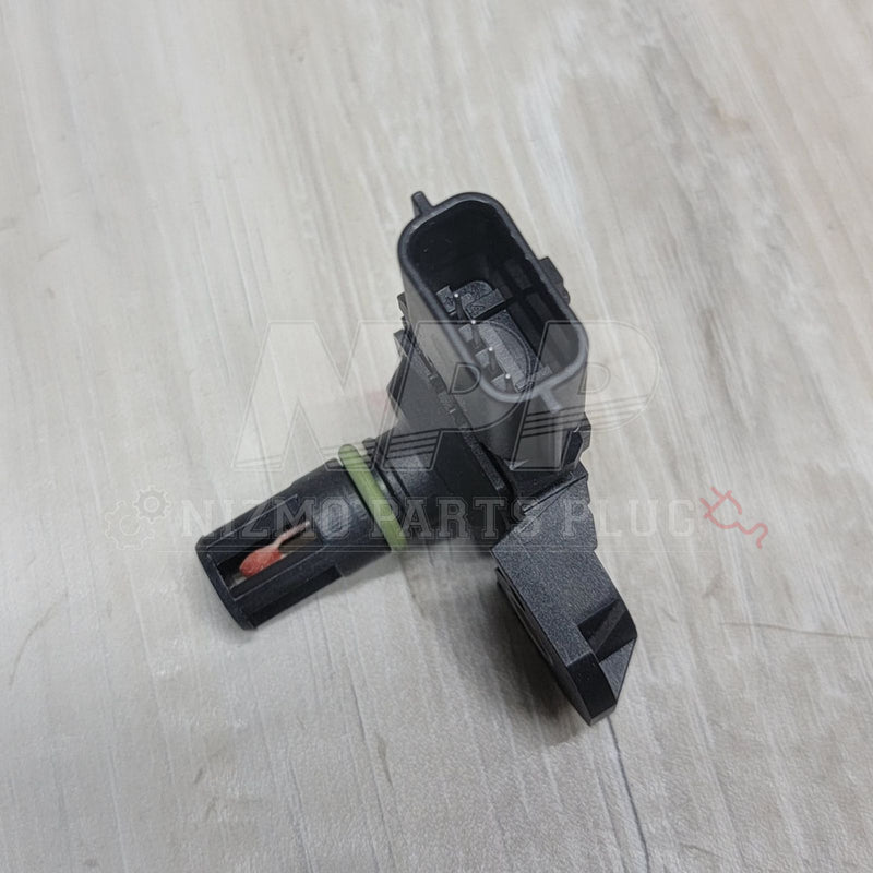 Load image into Gallery viewer, Nissan/Infiniti VR30DTT Engine Boost Pressure Sensor - NizmoPartsPlug
