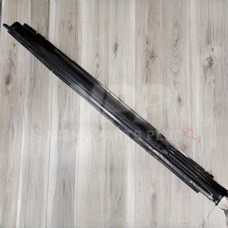 ギャラリービューアに画像をロードする, New black metal lower rocker panel for Nissan S13 240SX coupe and hatchback.