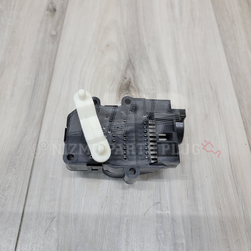Load image into Gallery viewer, Nissan S14 S15 Silvia A/C Mode Select Door Actuator - NizmoPartsPlug