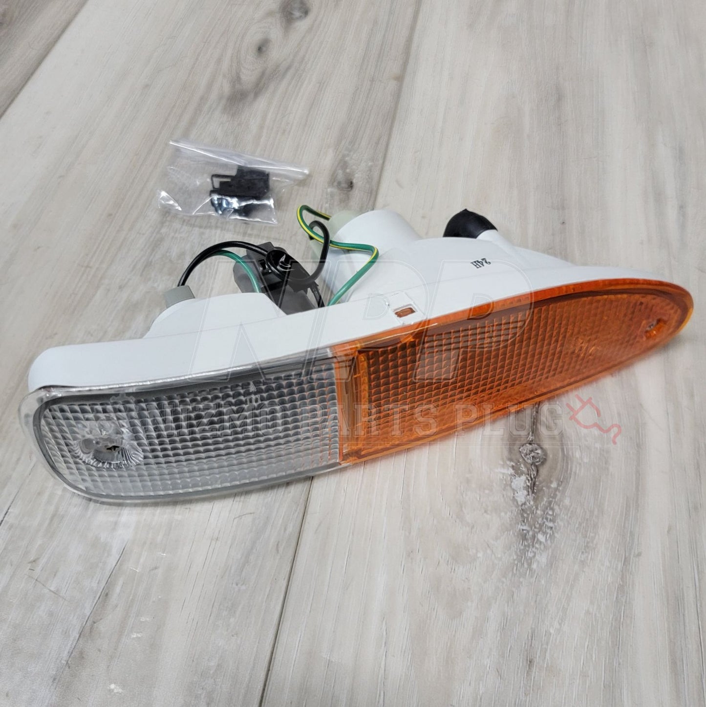 Nissan S13 180SX JDM Amber/Clear Early Model 50/50 Turn Signal Lamp Set