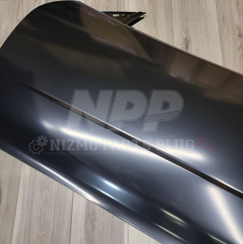 Load image into Gallery viewer, Nissan R34 Skyline Coupe Front Door Assembly LH - NizmoPartsPlug