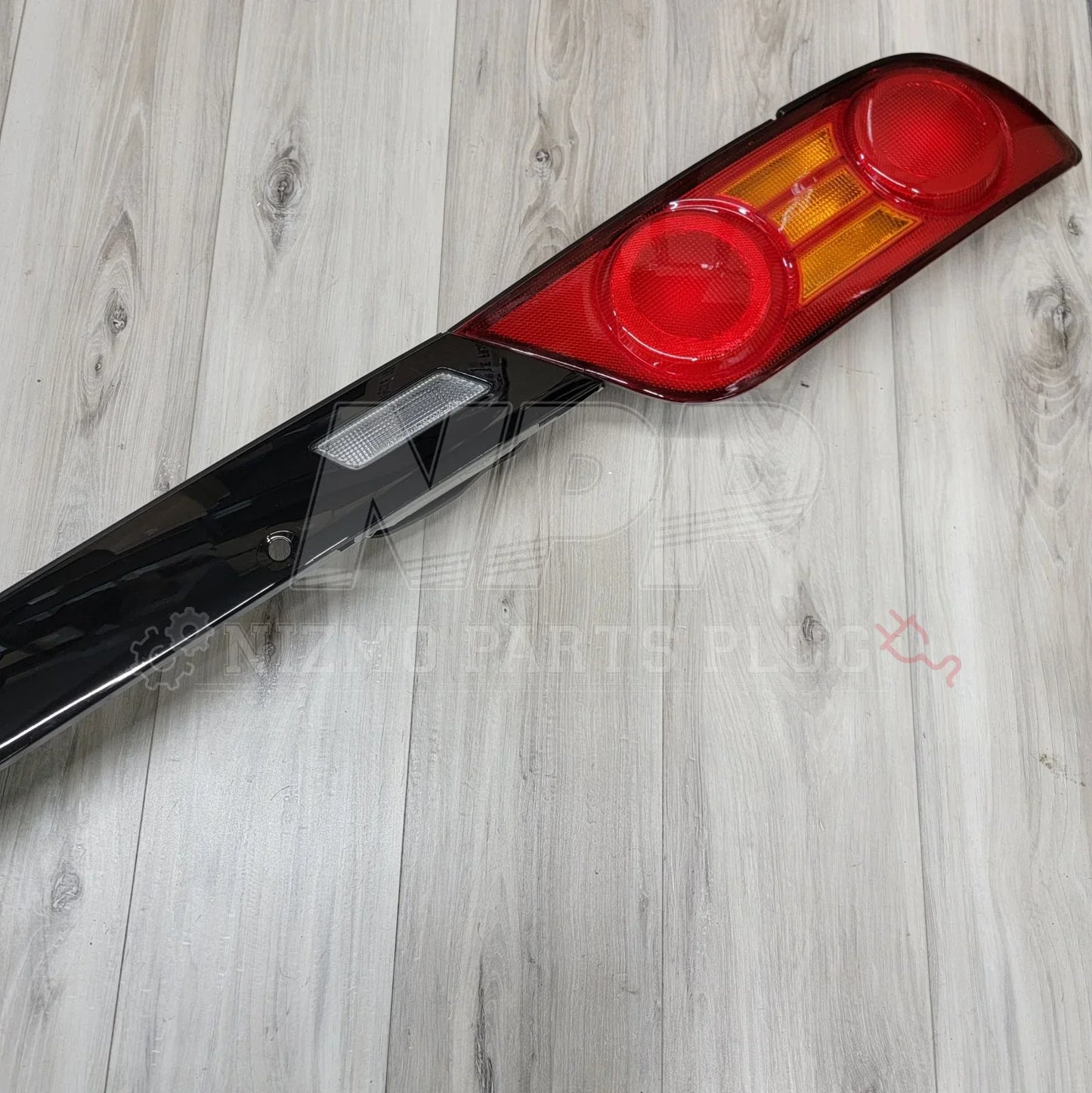 Nissan 240SX/180SX RPS13 Type-X Taillight Set - NizmoPartsPlug