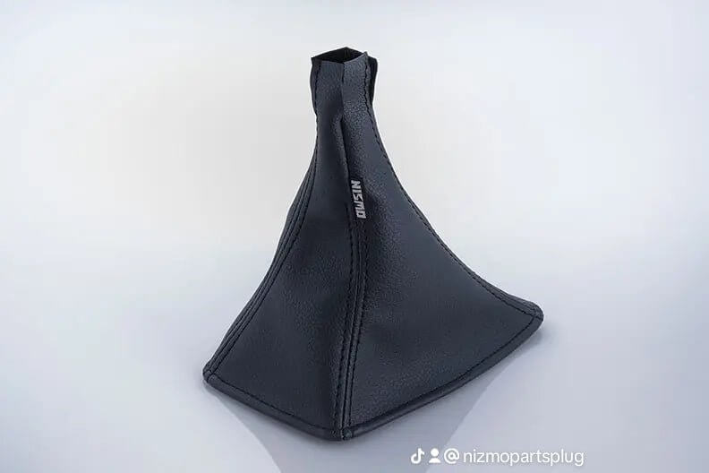 Load image into Gallery viewer, 40th Anniversary NISMO Special R32 GTR Shift Boot & Hand Brake Boot Set - NizmoPartsPlug
