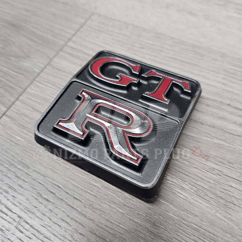 Load image into Gallery viewer, Nissan KPGC10 Skyline GTR Rear Emblem Hakosuka - NizmoPartsPlug
