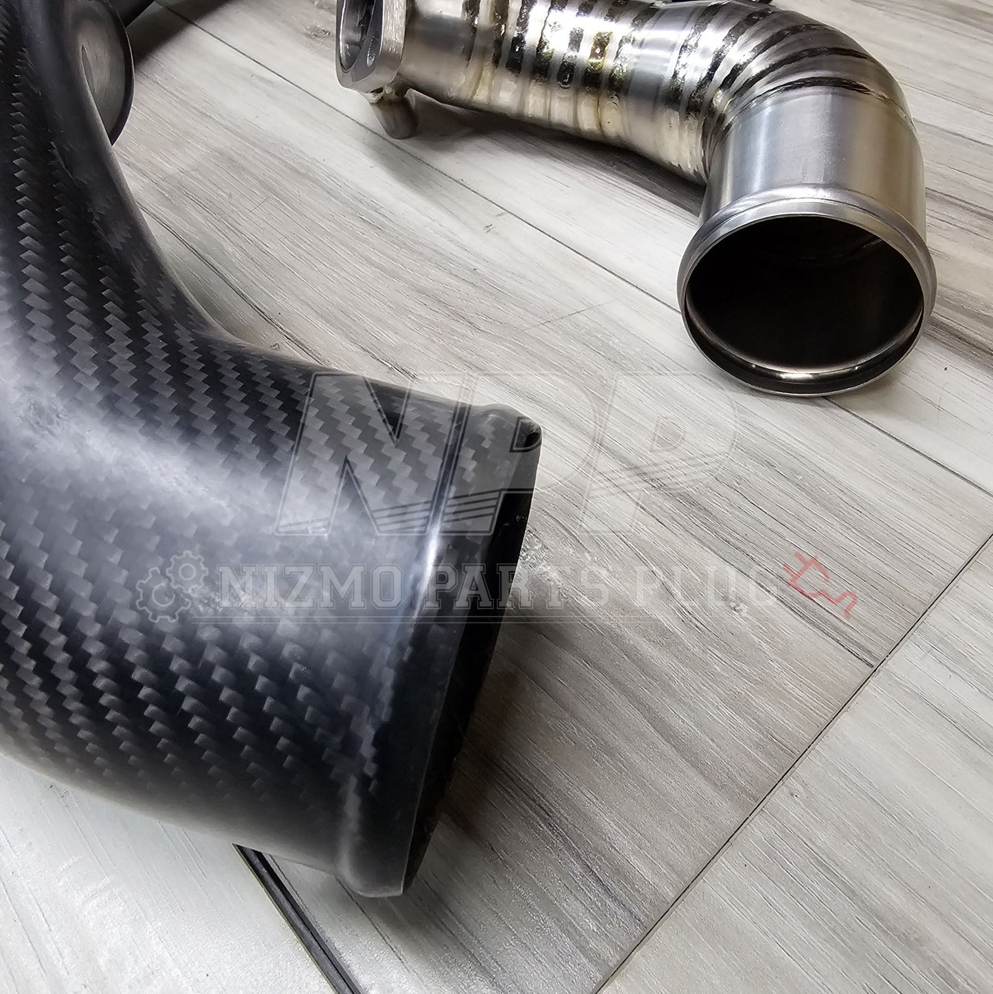 Muse Japan R32 GTR Dry Carbon x Titanium Air Inlet Pipe Set - NizmoPartsPlug