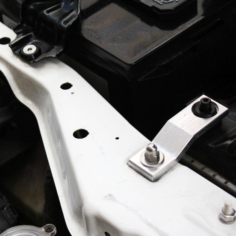 Load image into Gallery viewer, ZSPEC Stage-2 stainless and billet bolt kit installed on a Nissan 240SX S14 engine bay.