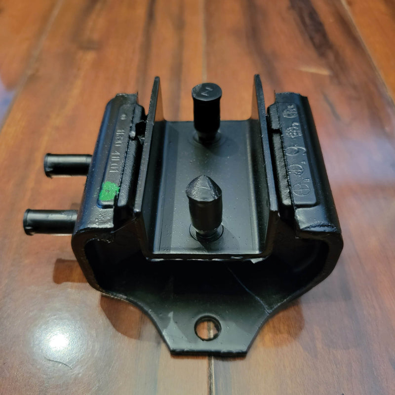 Load image into Gallery viewer, R32 Skyline GTST RWD RB20DET/25DE Nismo Transmission Mount - NizmoPartsPlug