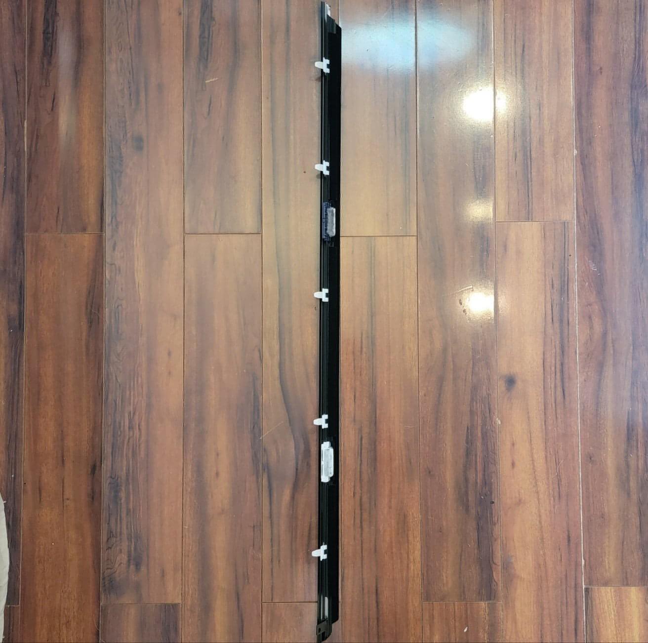 Nissan S15 Silvia RH Outer Door Belt Molding Assembly - NizmoPartsPlug
