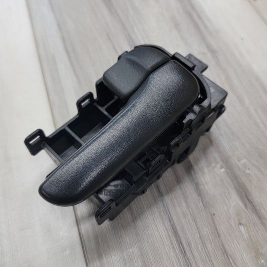 日産 R34 スカイライン RH インテリアドアハンドル