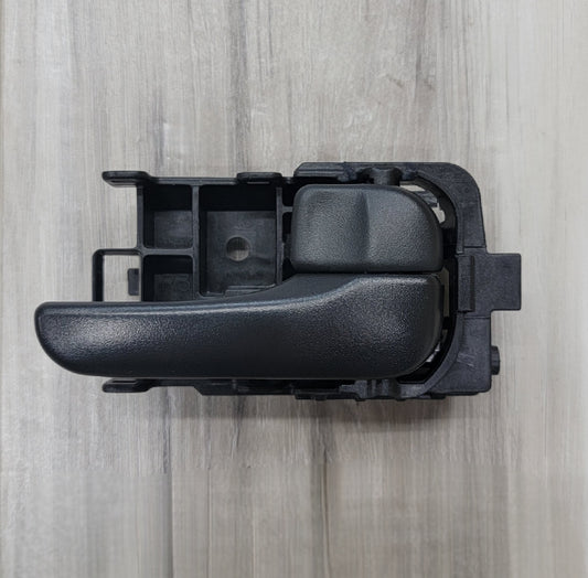 Nissan R34 Skyline RH Interior Door Handle - NizmoPartsPlug
