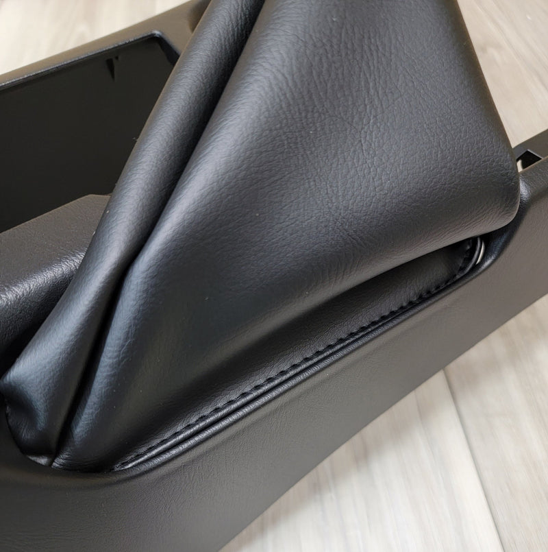 Load image into Gallery viewer, Nissan R34 Skyline Center Console With Hand Brake Boot - NizmoPartsPlug