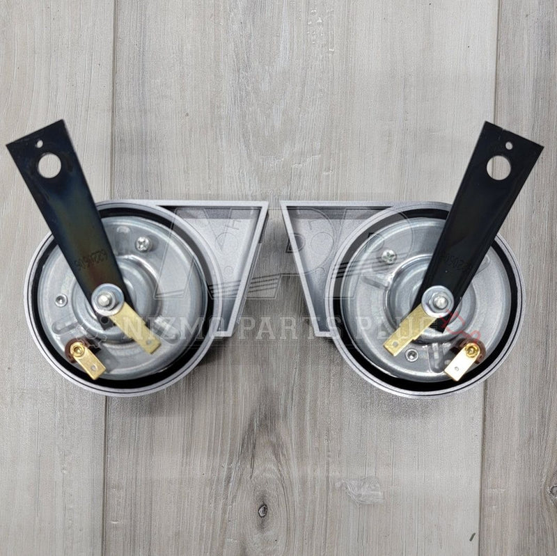 Load image into Gallery viewer, Nissan Motorsports Universal Sport Horn Set High & Low - NizmoPartsPlug