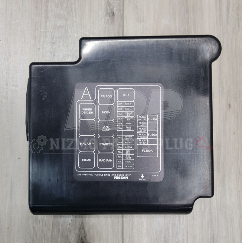 Load image into Gallery viewer, Nissan S15 Silvia Engine Bay Fuse Box Cover Lid - NizmoPartsPlug