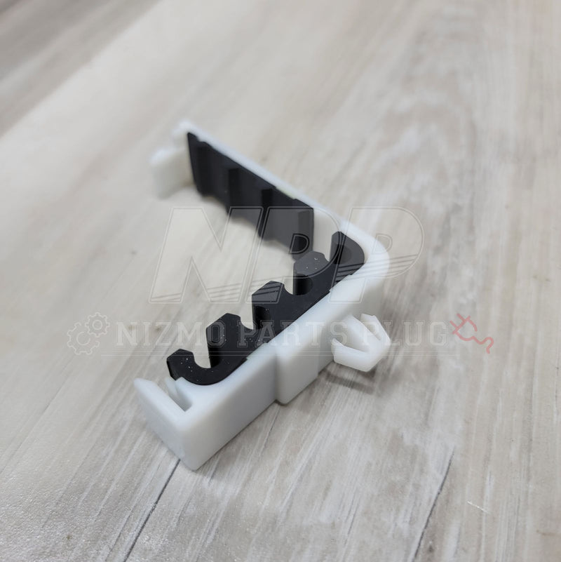 Load image into Gallery viewer, Nissan R33/34 Skyline & GTR 4 Brake Line Holder Clamp - NizmoPartsPlug