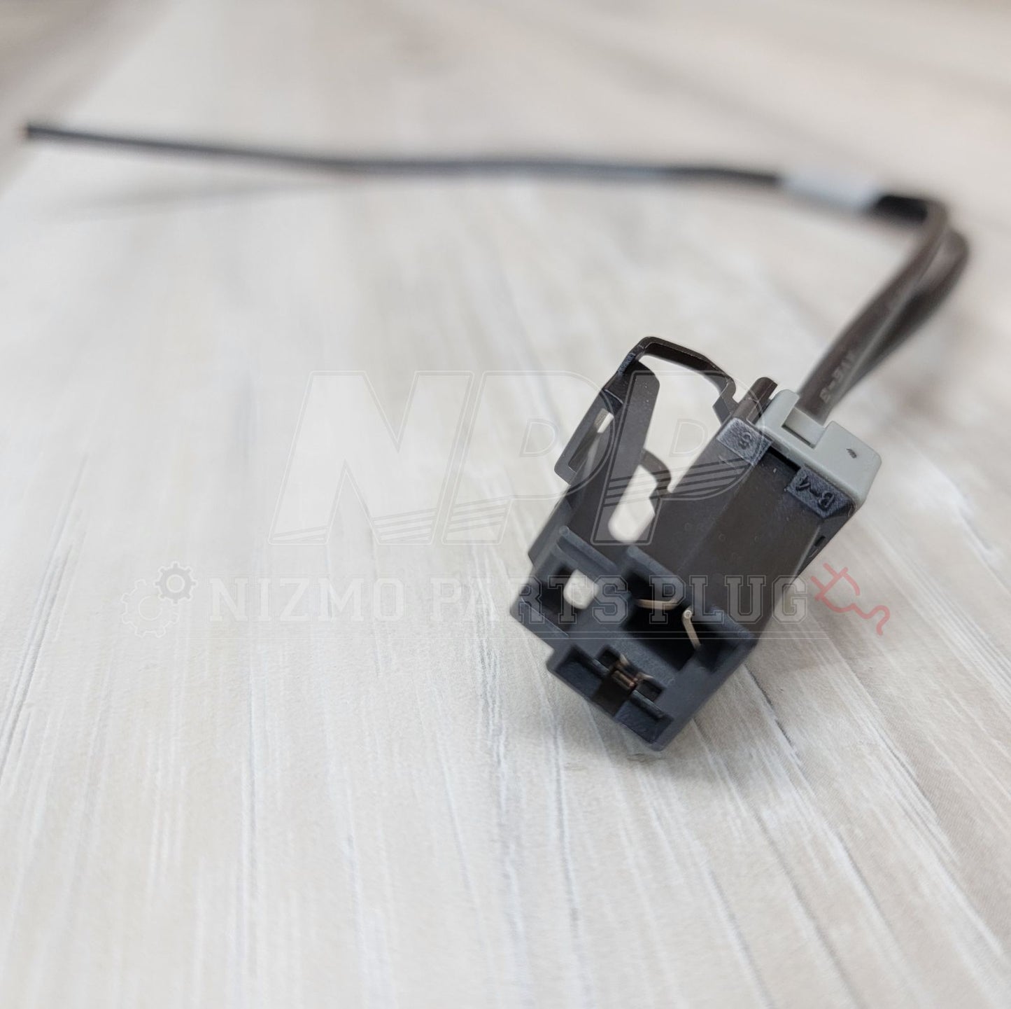 OEM Nissan Turn Signal 2-Pin Pigtail Harness (Individual) - NizmoPartsPlug