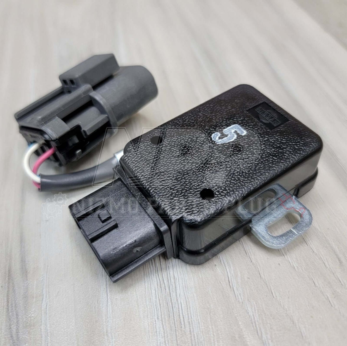 Nissan R33 Skyline GTST RB25DET Throttle Position Sensor TPS - NizmoPartsPlug