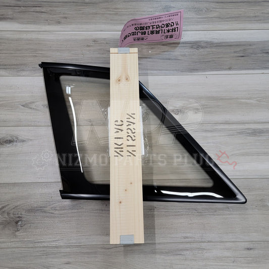 Nissan R32 Skyline Coupe Quarter Glass Assembly LH - NizmoPartsPlug