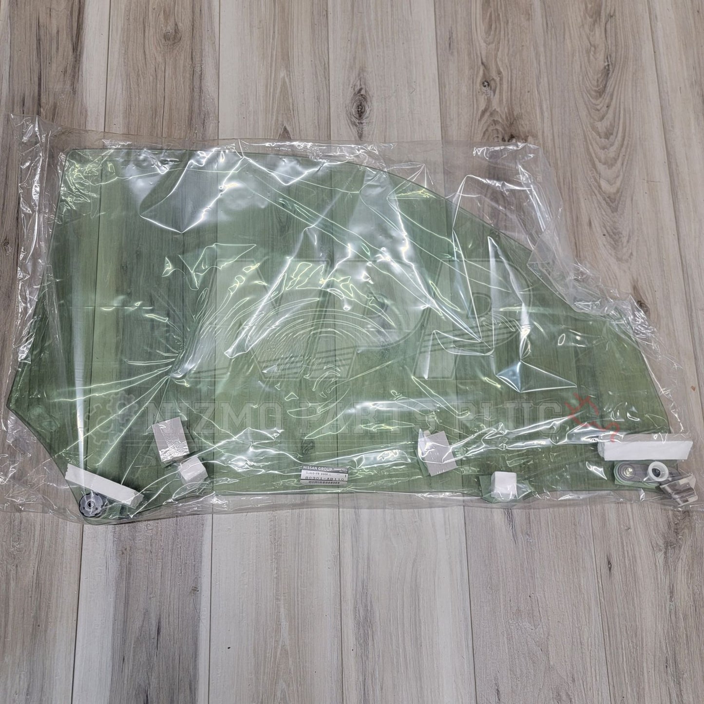 Nissan R34 Skyline Coupe Front Door Glass Assembly LH - NizmoPartsPlug