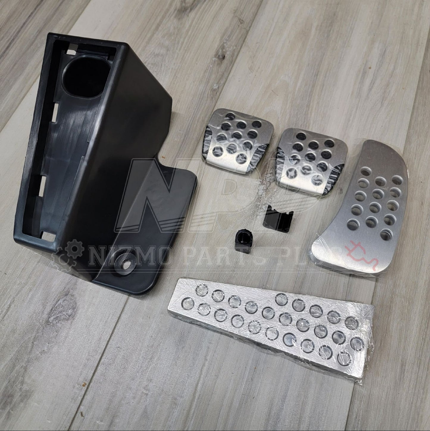 Nissan R34 Skyline GTR V-Spec II Aluminum Pedal Set - NizmoPartsPlug