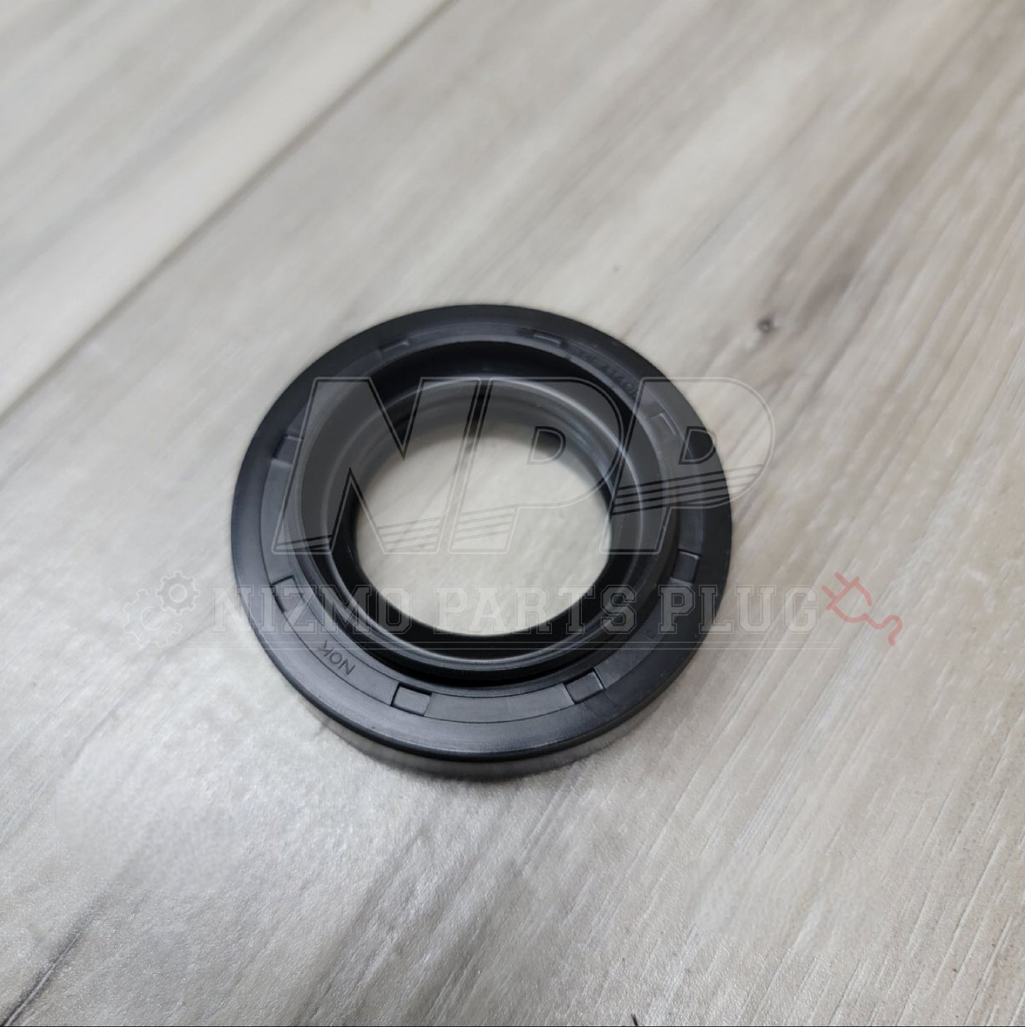 Nissan R32-34 Skyline GTR Front Differential Input Flange Seal - NizmoPartsPlug
