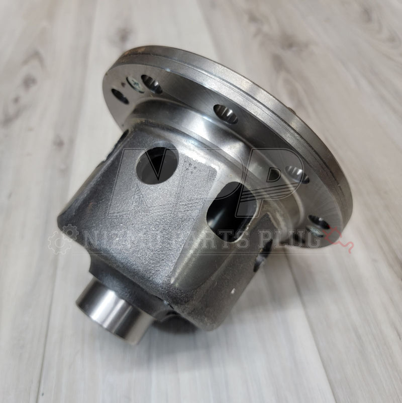 Load image into Gallery viewer, Nissan WGNC34 Stagea 260RS Rear Differential Carrier Case - NizmoPartsPlug