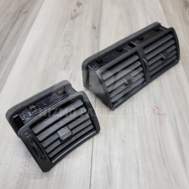 Load image into Gallery viewer, Nissan R32 Skyline Dashboard Center Ventilator Set - NizmoPartsPlug