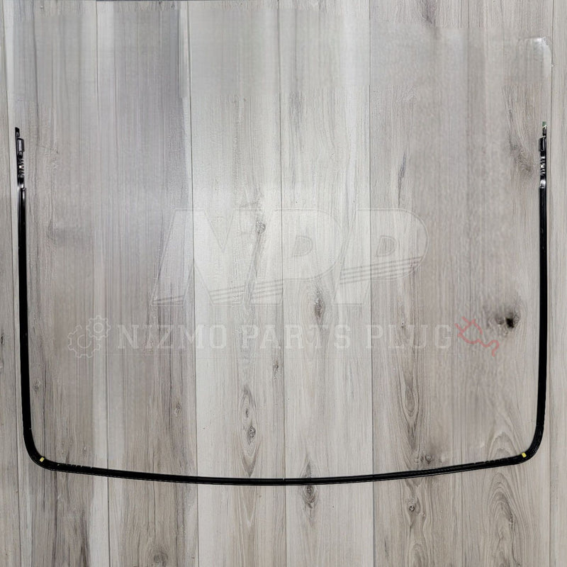 Load image into Gallery viewer, Nissan R32 Skyline Front Windshield Fastener Retainer - NizmoPartsPlug