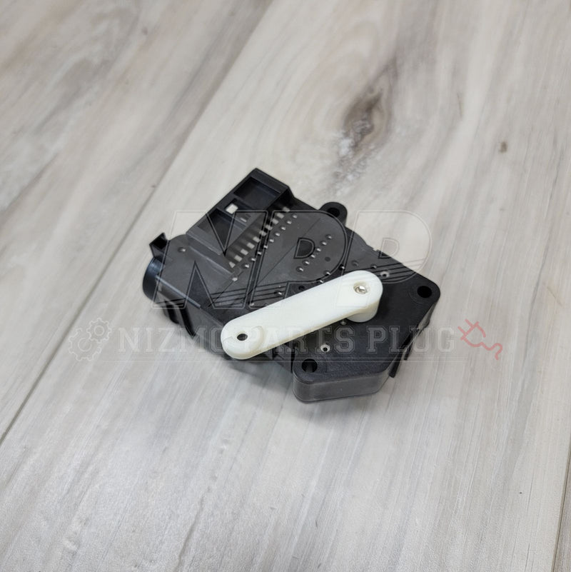 Load image into Gallery viewer, Nissan S13 180SX/R32 Skyline A/C Mode Door Actuator - NizmoPartsPlug