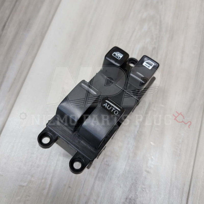 Load image into Gallery viewer, Nissan R34 Skyline Master Power Window Switch Assembly (Late Model) - NizmoPartsPlug