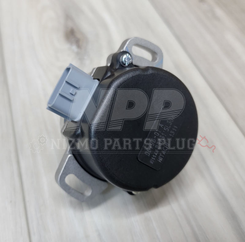 Load image into Gallery viewer, Nissan P12 Primera SR20VE Crank Angle Sensor (Hitachi) - NizmoPartsPlug