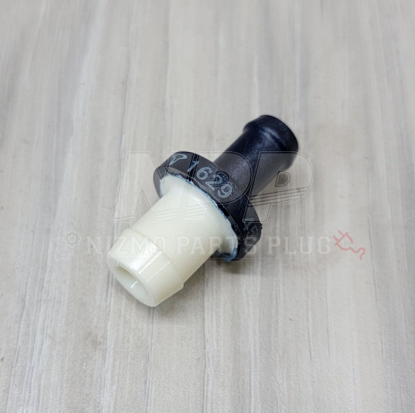 Nissan Skyline GTT RB25DET NEO PCV Valve Assembly - NizmoPartsPlug