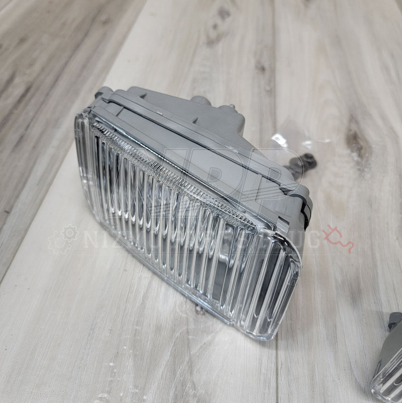 Load image into Gallery viewer, Nissan Z32 Fairlady-Z JDM FogLight Assembly Set - NizmoPartsPlug