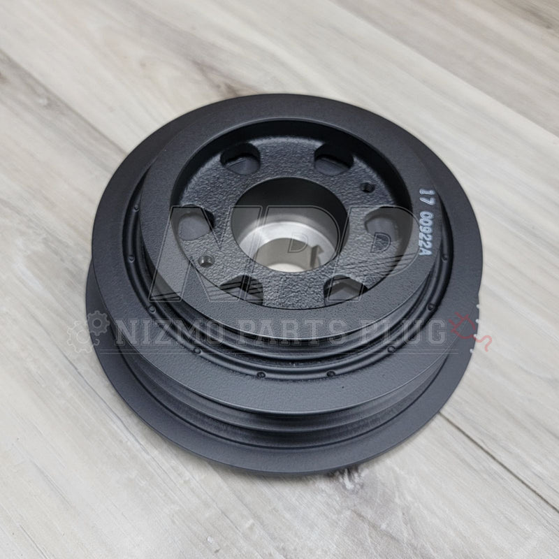 Load image into Gallery viewer, Nissan S14/15 Silvia SR20DE/T Engine Crankshaft Pulley Assembly - NizmoPartsPlug
