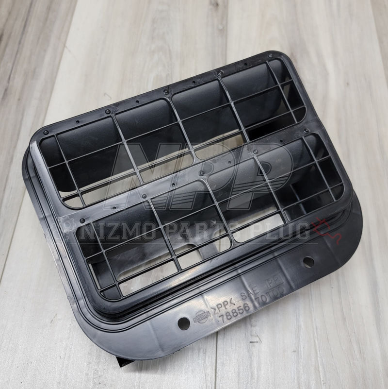 Load image into Gallery viewer, Nissan R34 Skyline Trunk Interior Air Drafter - NizmoPartsPlug