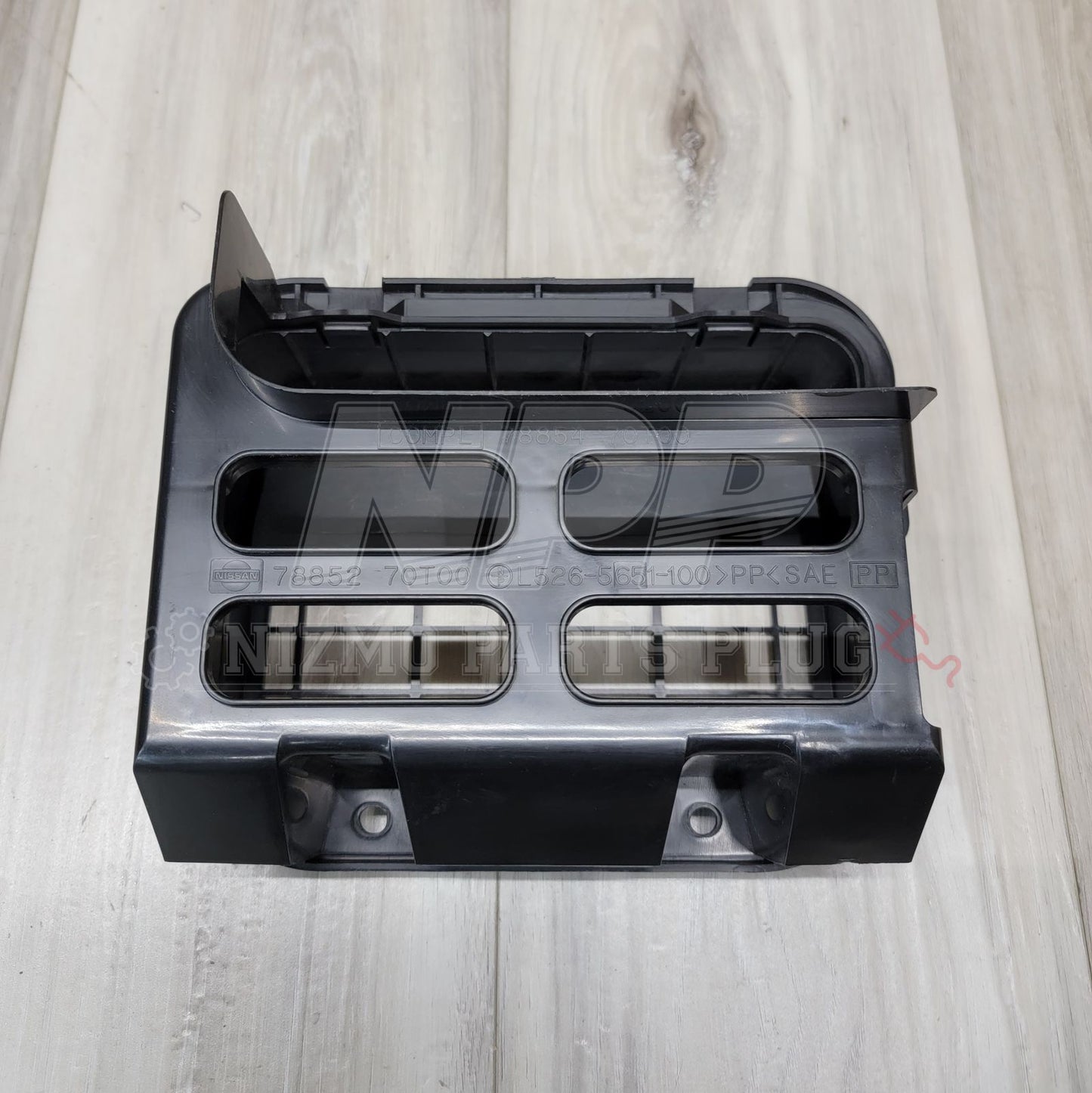 Nissan R34 Skyline Trunk Interior Air Drafter