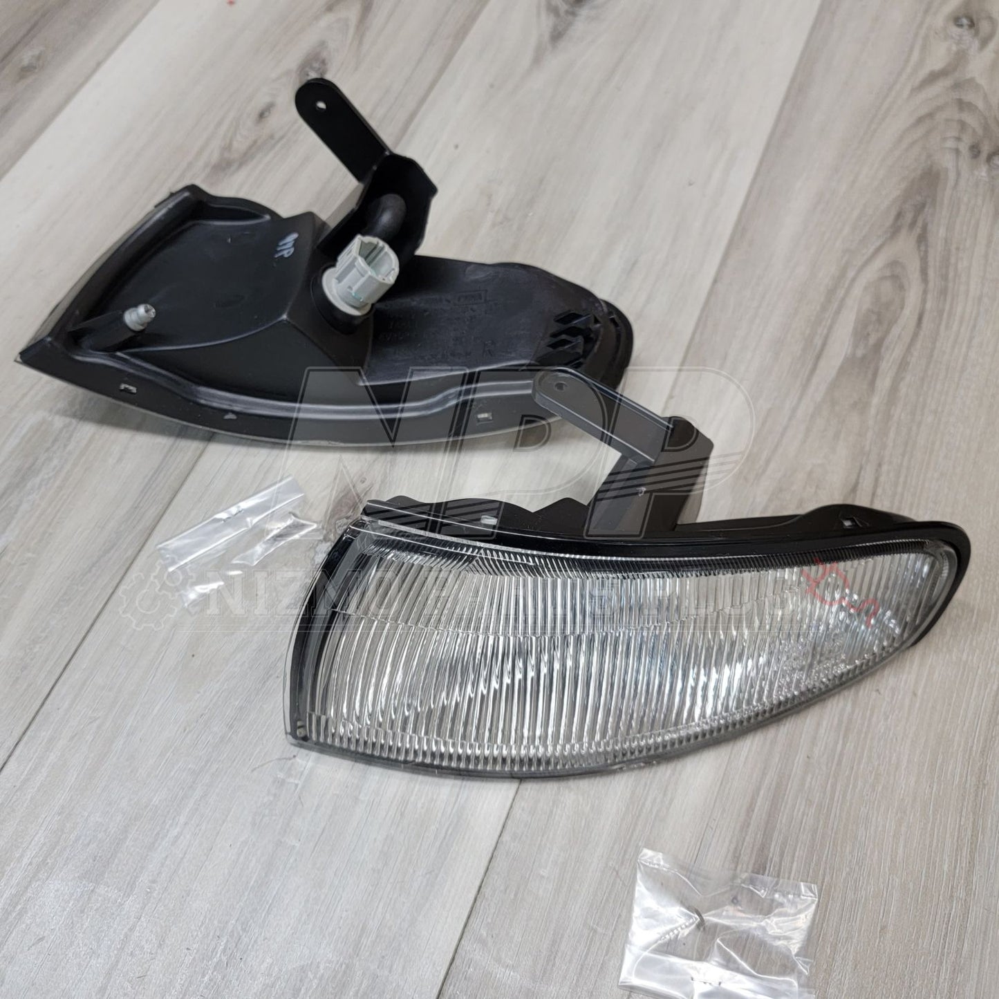 Nissan S14 240SX Front Side Corner Lamp Set Zenki (94-95) - NizmoPartsPlug