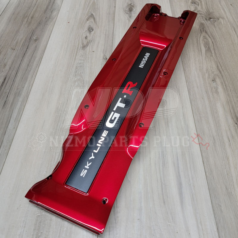 Load image into Gallery viewer, Nissan R34 Skyline GTR Engine Valve Cover Center Valley Ornament - NizmoPartsPlug