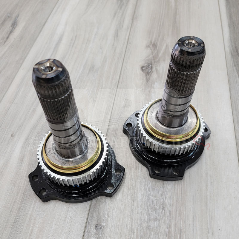Load image into Gallery viewer, Nissan S15 Silvia Spec-R Helical LSD Output Flange Set - NizmoPartsPlug