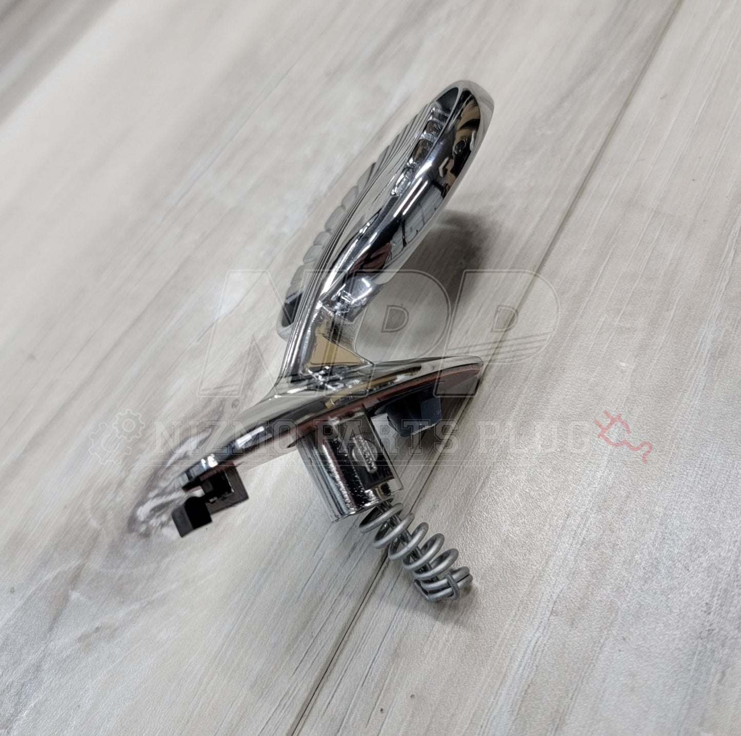Nissan Cima F50 Hood Emblem Ornament - NizmoPartsPlug