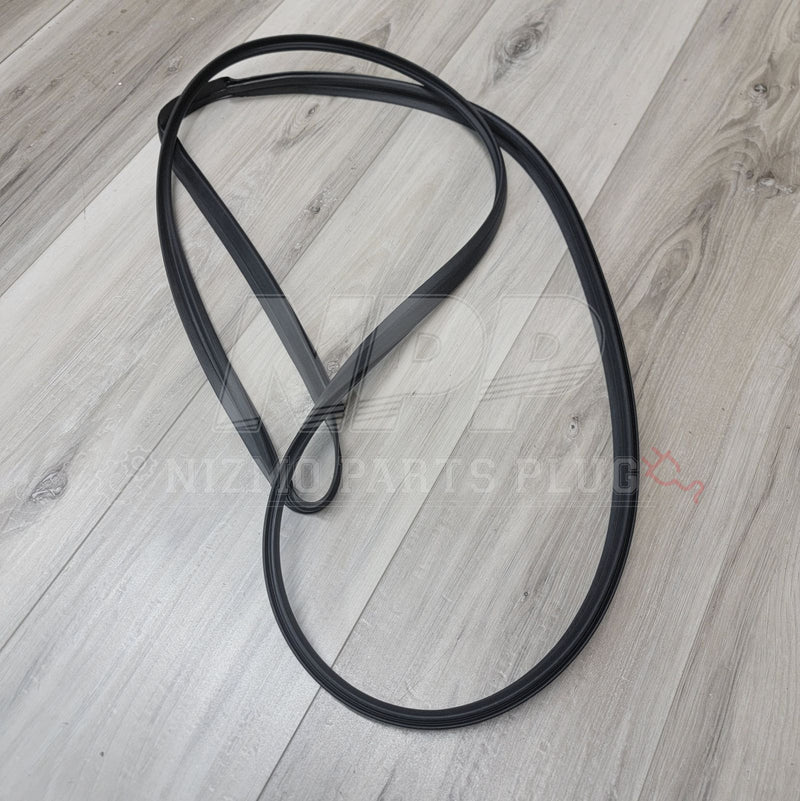 Load image into Gallery viewer, Nissan S13 240SX Sunroof Glass Spacer Seal - NizmoPartsPlug